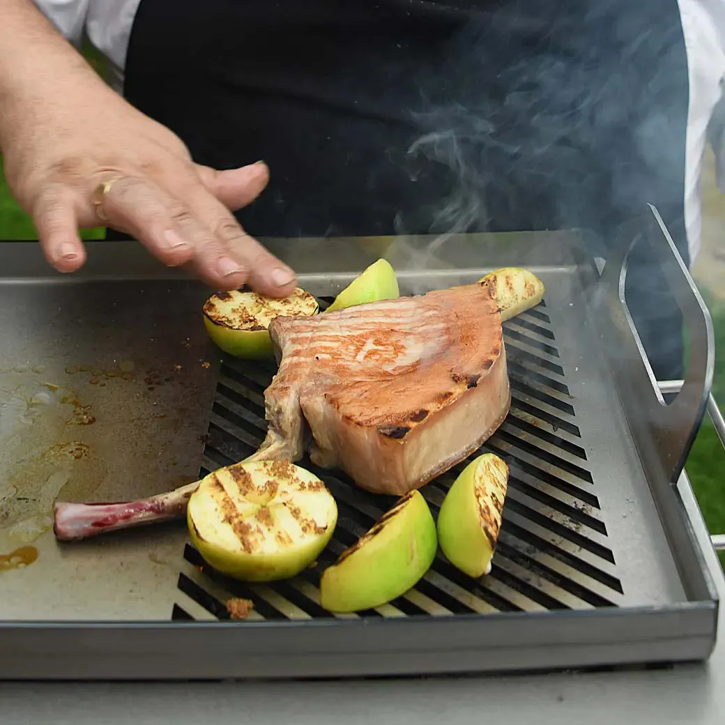 Kasai Konro 50/50 Plancha Edition barbecue