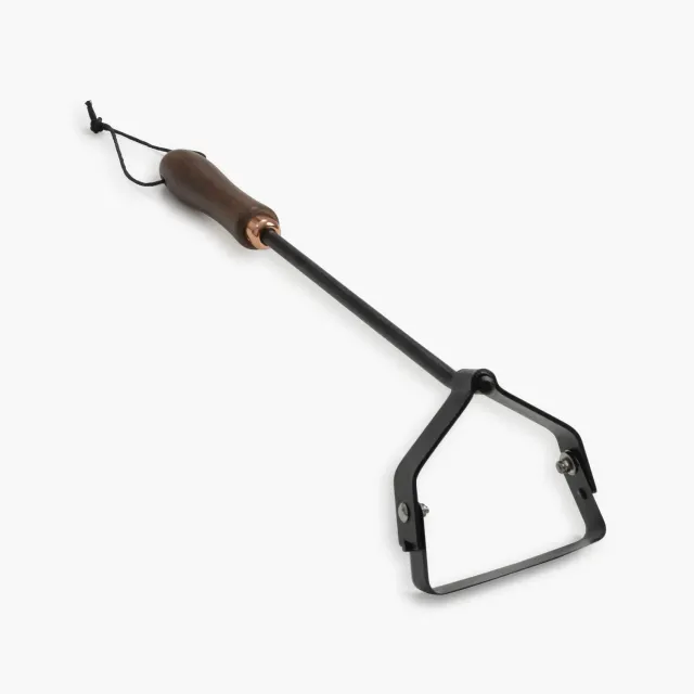 Bare Bones Living Stirrup Hand Hoe schoffel walnoot