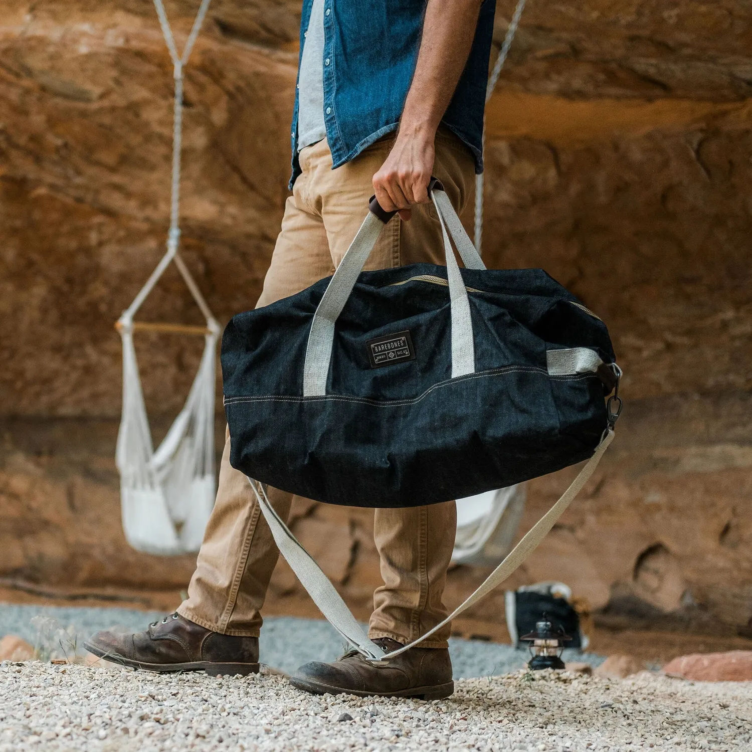 Bare Bones Living Neelum Duffel reistas denim weekendformaat