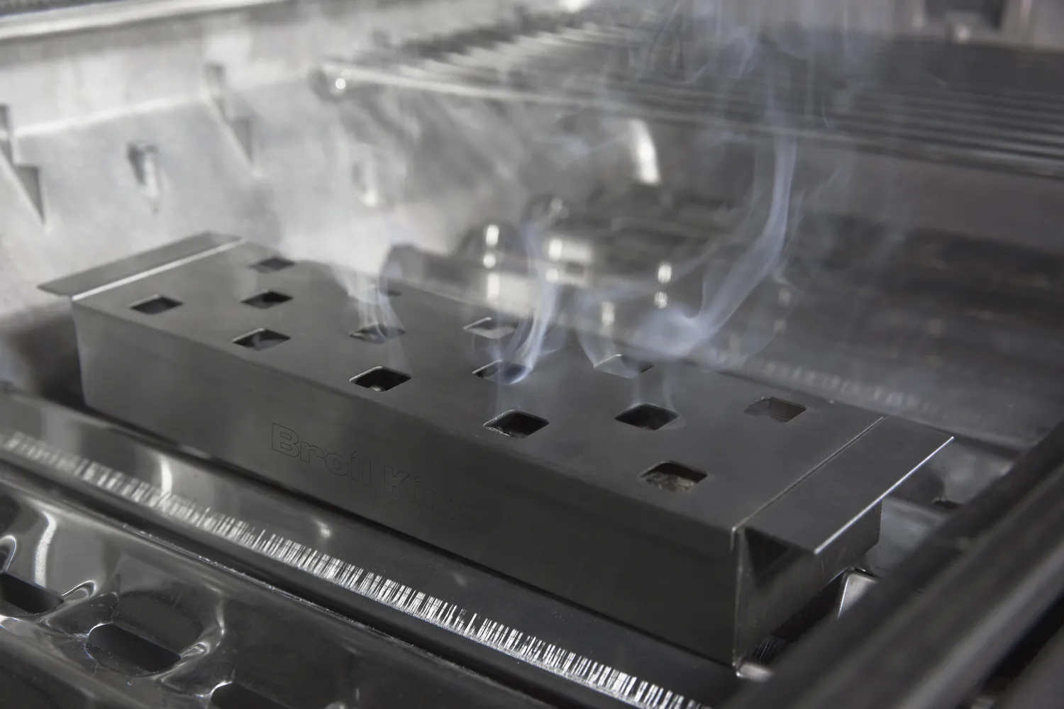 Broil King Stainless Steel Smoker Box rookbox rvs