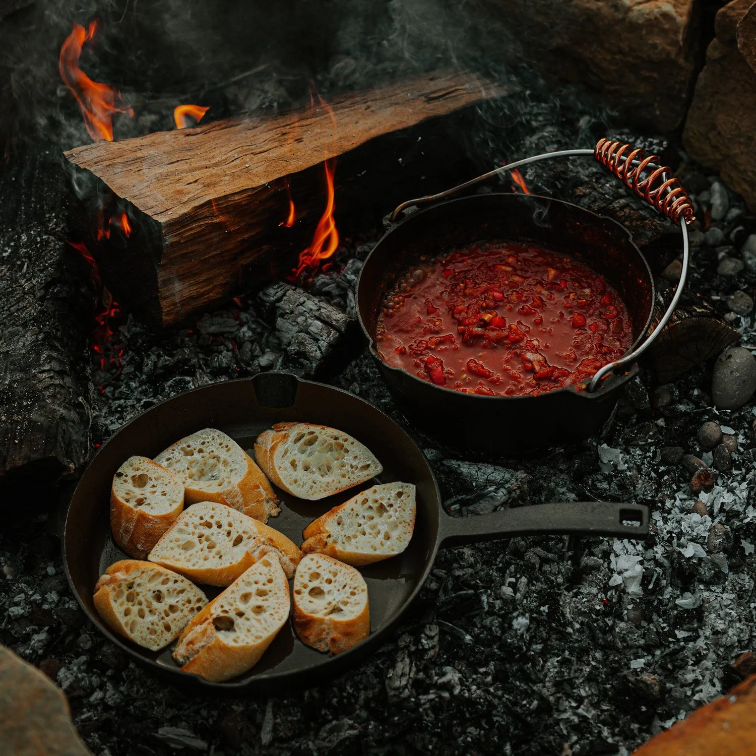 Bare Bones Living Dutch Oven gietijzeren braadpan 4qt