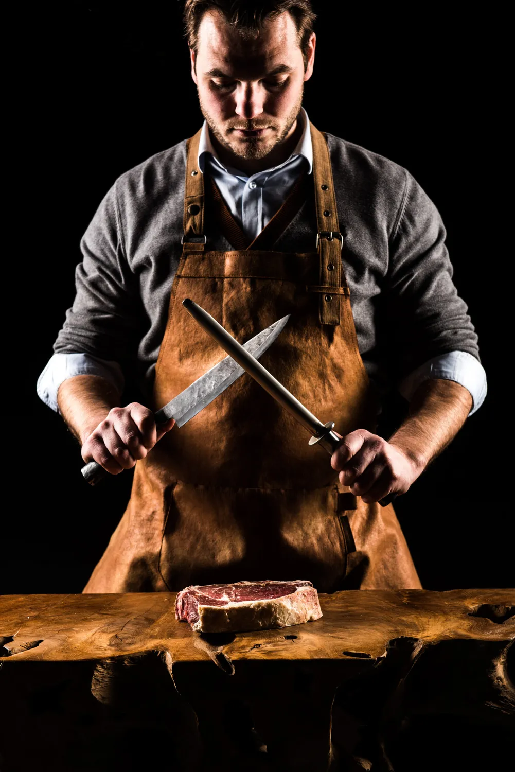 Intense Forged Aanzetstaal 26 cm Ovaal handgemaakt