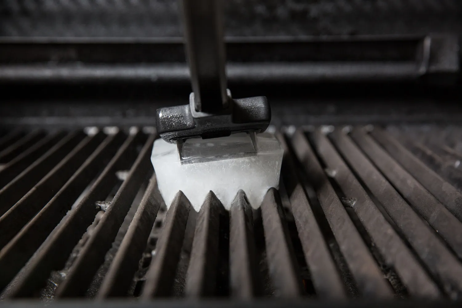 Broil King Ice grillborstel met ijsblokjes roestvrij staal